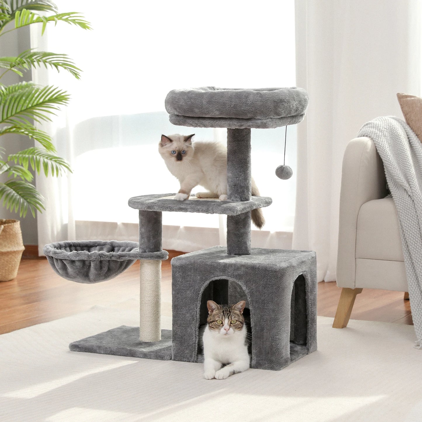 Plush Cat Tower with Large Cat Condo